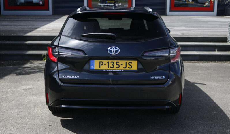 Toyota Corolla Touring Sports 1.8 Hybrid Team D winterpakket full