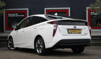 Toyota Prius 1.8 Dynamic full