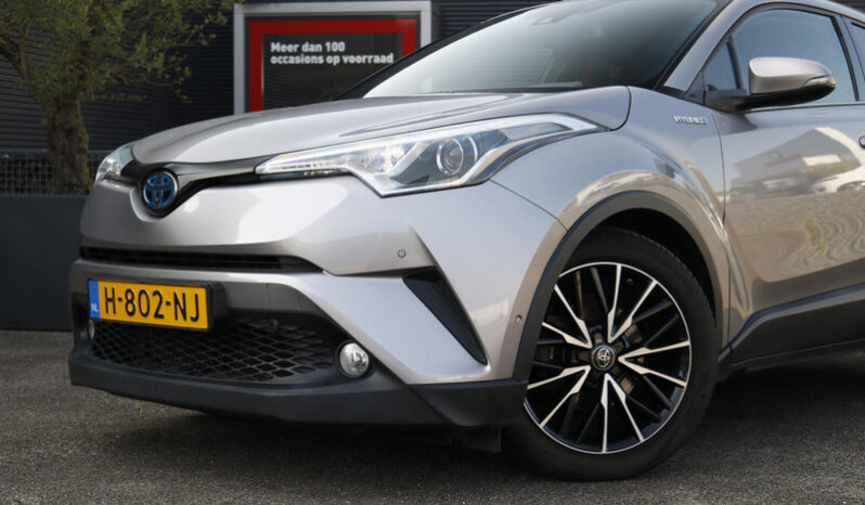 Toyota C-HR 1.8 Hybrid Executive full