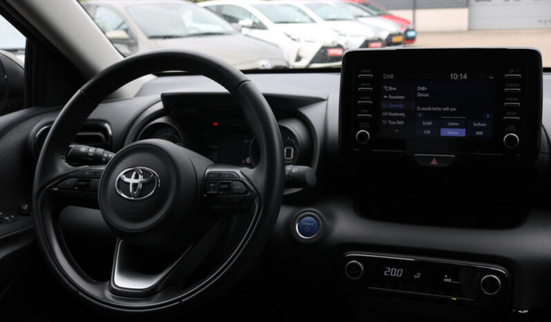 Toyota Yaris 1.5 Hybrid Dynamic | Multimedia Pack full