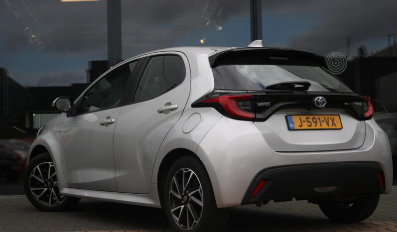 Toyota Yaris 1.5 Hybrid Dynamic | Multimedia Pack full