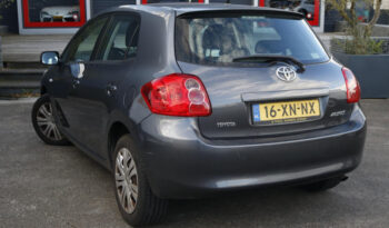 Toyota Auris 1.6-16V Sol full