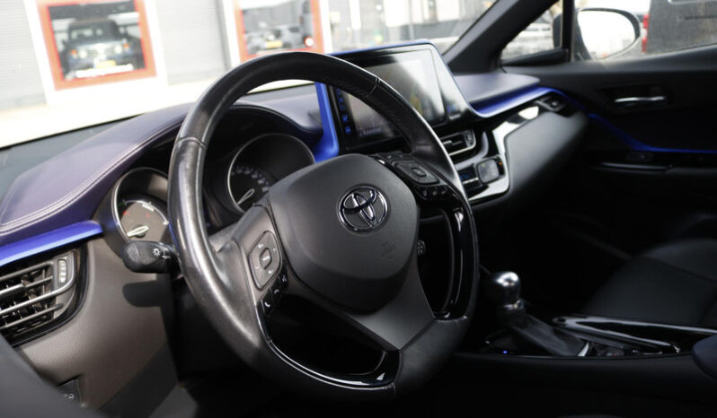 Toyota C-HR 1.8 Hybrid Bi-Tone Plus full