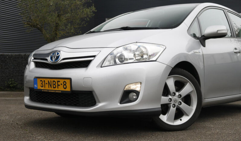 Toyota Auris 1.8 Full Hybrid Dynamic full