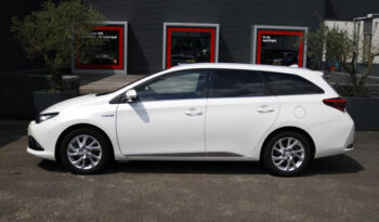 Toyota Auris 1.8 Hybrid Trend full