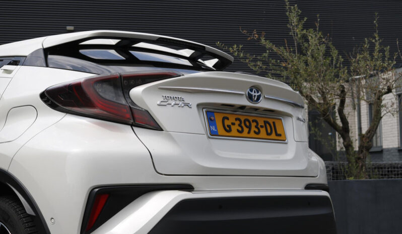 Toyota C-HR 1.8 Hybrid Style Ultimate full